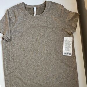 Lululemon Athletica Swiftly Relaxed Short Sleeve Tee